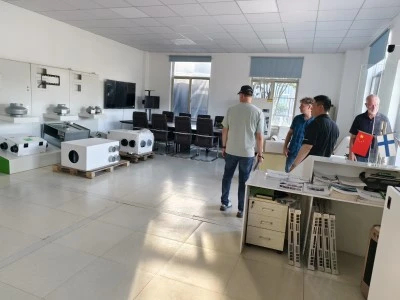 Des clients étrangers ont visité Enchoy (Suzhou) Ventilation System Co., Ltd....